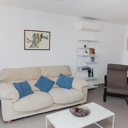 Saladar Villa *